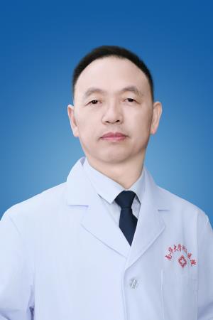 曾健.jpg